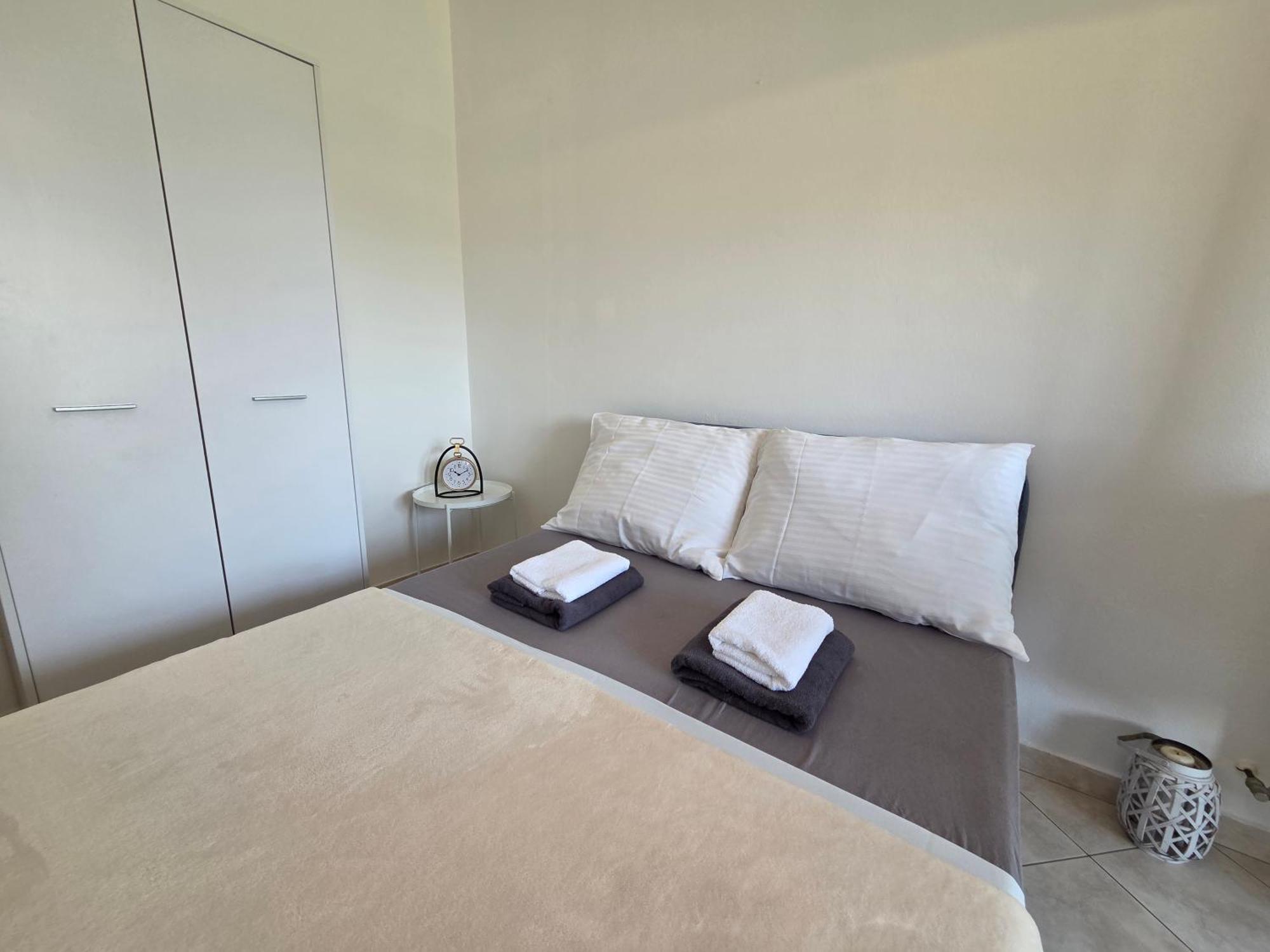 Apartments Leticia I บัชกา ภายนอก รูปภาพ